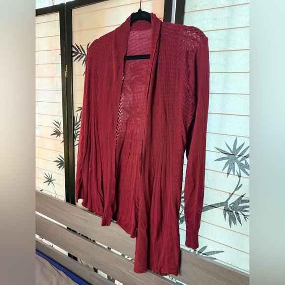 Red Open-Front Cardigan - Picture 4 of 7